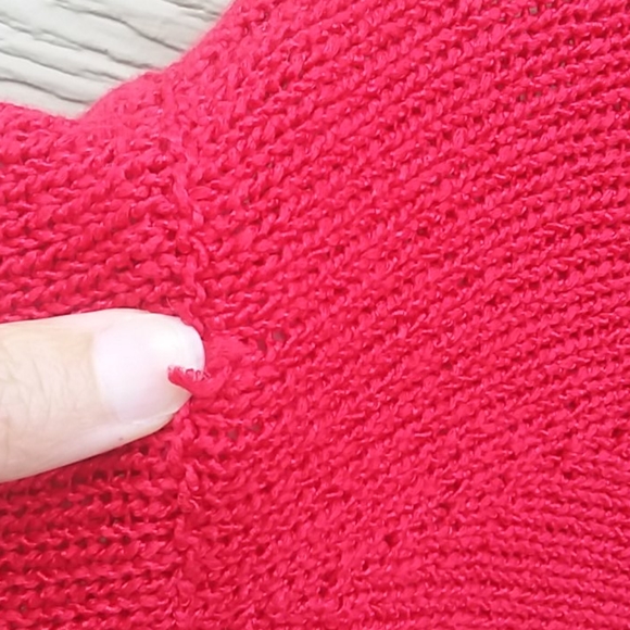 Cable & Gauge Red top - Picture 5 of 7